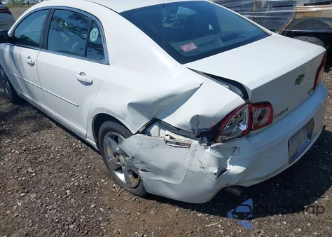 2011 Chevrolet Malibu 2Lt из США, поврежденный, VIN 1G1ZD5EU8BF232004